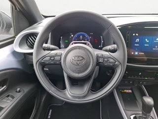 Toyota Aygo X 1,5 Hybrid 116PS Teamplayer mit Technikpaket und Faltdach