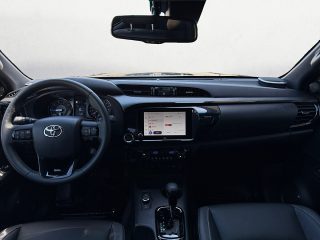 Toyota Hilux Double Cab Invincible 4WD 2,8 MHEV |bei 2-Sitzer Variante 60.800,-