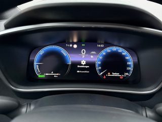 Toyota Corolla TS 1,8 Hybrid Active Drive CVT 140PS