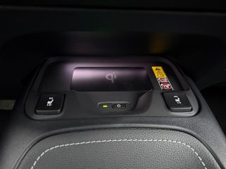 Toyota Corolla TS 1,8 Hybrid Active Drive CVT 140PS