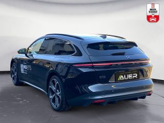 NIO Touring Long Range 100kWh