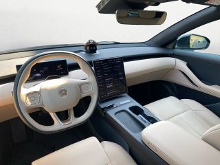 NIO Touring Long Range 100kWh