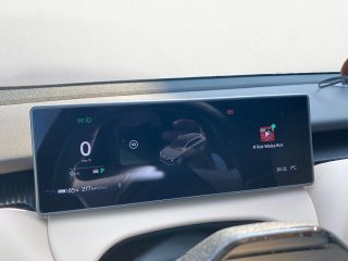 NIO Touring Long Range 100kWh