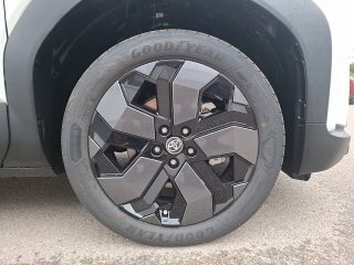 Toyota Urban Cruiser Elektro 61kWh Lounge | ab €36.590,-