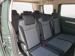 Toyota Proace Verso 2,2 D 180 L1 Teamplayer Aut. mit Navigationspaket und elektrischen Schiebetüren