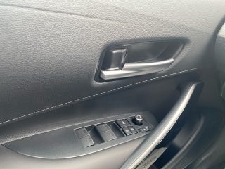 Toyota Corolla 2,0 Hybrid TS Lounge CVT | Systemleistung 178PS|