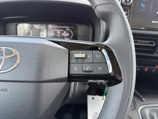 Toyota Proace City Verso L1 1,2 110 Shuttle