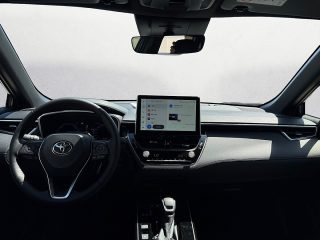 Toyota Corolla Cross 2,0 Hybrid Active Drive | LED | 180PS Systemleistung
