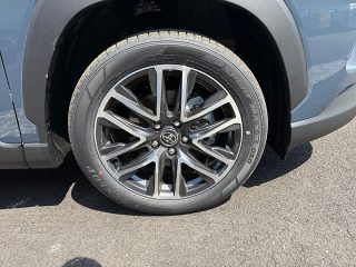 Toyota Corolla Cross 2,0 Hybrid Active Drive | LED | 180PS Systemleistung