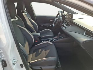Toyota Corolla 2,0 Hybrid 180PS Touring Sports GR-Sport | ab €37.990,-