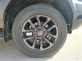Toyota Hilux DK Invincible 4WD 2,8 D-4D MHEV Aut.