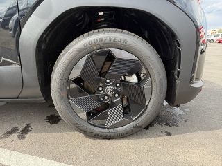 Toyota Urban Cruiser Elektro 61kWh Teamplayer | ab 33.490,-