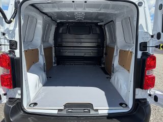 Toyota Proace 2,2 Diesel Meister L1 |180-Grad-Heckkamera | LED |