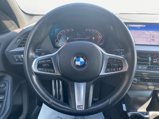 BMW 118i Aut. M-SPORT | LED | Assistenz