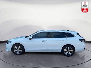 VW Passat Variant 2.0 TDI Elegance DSG | Navi | Kamera | Sitzhzg