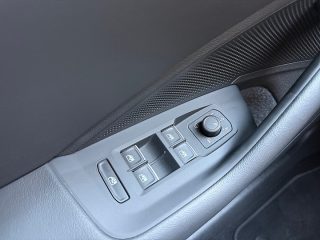 VW Passat Variant 2.0 TDI Elegance DSG | Navi | Kamera | Sitzhzg