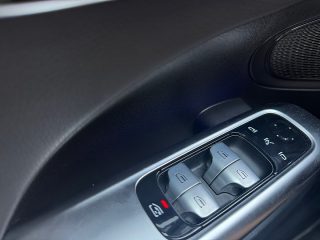 Mercedes-Benz C 300e Avantgarde PHEV Aut. 313PS | Schiebedach | Navi