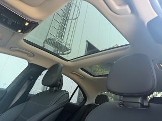 Mercedes-Benz C 300e Avantgarde PHEV Aut. 313PS | Schiebedach | Navi