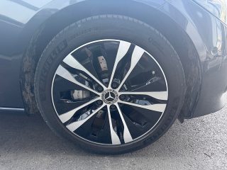 Mercedes-Benz C 300e Avantgarde PHEV Aut. 313PS | Schiebedach | Navi