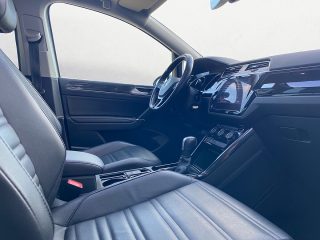 VW Touran Highline 1,5 TSI DSG | Sky | Navi | Leder