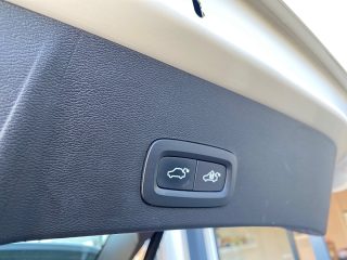Volvo XC40 T4 Momentum Pro Aut. | LED | Winter Paket | AHK