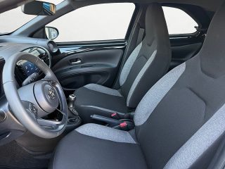 Toyota Aygo X 1,0 VVT-i Play | ACC | Kamera