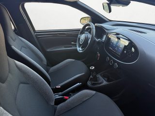 Toyota Aygo X 1,0 VVT-i Play | ACC | Kamera