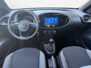 Toyota Aygo X 1,0 VVT-i Play | ACC | Kamera