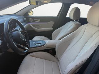 Mercedes-Benz E 220d AMG Line 4Matic Aut. | LED | Navi | AHK