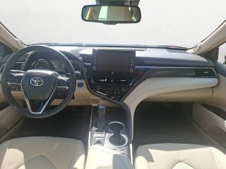 Toyota Camry 2,5 Hybrid 218PS VIP | Vermittlungsverkauf