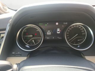 Toyota Camry 2,5 Hybrid 218PS VIP | Vermittlungsverkauf
