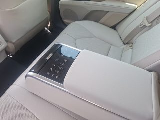 Toyota Camry 2,5 Hybrid 218PS VIP | Vermittlungsverkauf