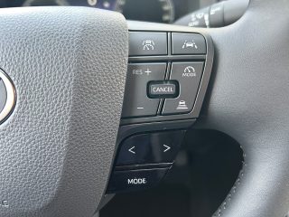 Toyota C-HR 2,0 PHEV Active Drive CVT 223PS