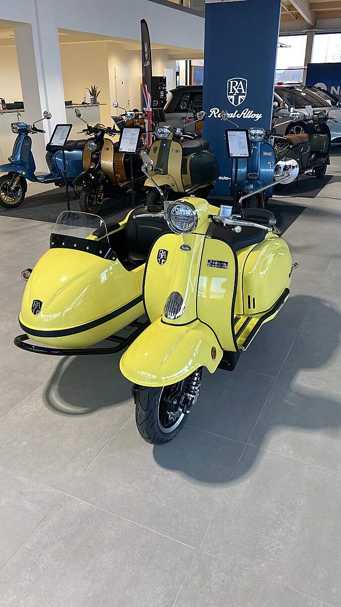 Royal Alloy TG 350LC Side Car