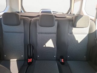 Toyota Proace City Verso L1 1,2 110 Shuttle | ab €25.990,-