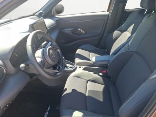 Toyota Yaris Cross 1,5 VVT-i Hybrid 130PS Lounge mit Premiumpaket