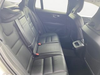 Volvo V60 D4 Momentum Aut.  | Leder | Navi
