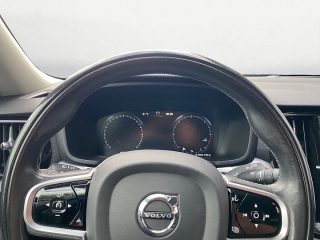 Volvo V60 D4 Momentum Aut.  | Leder | Navi