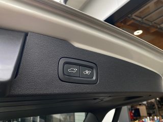 Volvo V60 D4 Momentum Aut.  | Leder | Navi