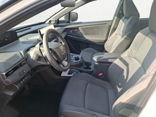Toyota C-HR+ Elektro 77kWh AWD Lounge mit Sky & Sound Paket