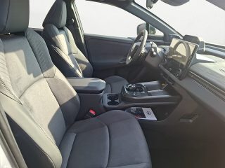 Toyota C-HR+ Elektro 77kWh AWD Lounge mit Sky & Sound Paket