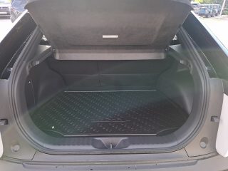 Toyota C-HR+ Elektro 77kWh AWD Lounge mit Sky & Sound Paket