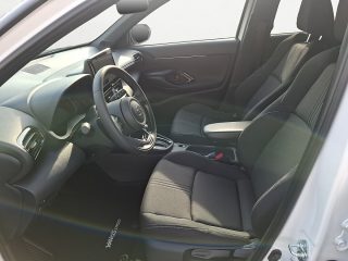 Toyota Yaris Cross 1,5 VVT-i Hybrid 130PS Teamplayer mit Technikpaket | ab €27.690,-