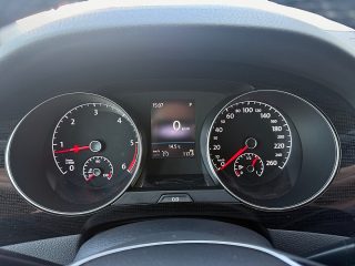 VW Golf Sportsvan 1,6 TDI Highline DSG | Kamera | Sitzhzg