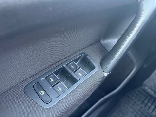 VW Golf Sportsvan 1,6 TDI Highline DSG | Kamera | Sitzhzg