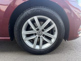 VW Golf Sportsvan 1,6 TDI Highline DSG | Kamera | Sitzhzg
