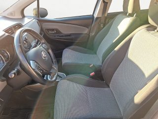 Toyota Yaris 1,5 VVT-i Hybrid Edition 45 Aut. 100 PS | Navi