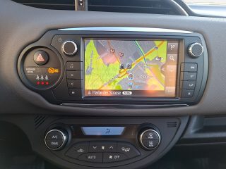 Toyota Yaris 1,5 VVT-i Hybrid Edition 45 Aut. 100 PS | Navi